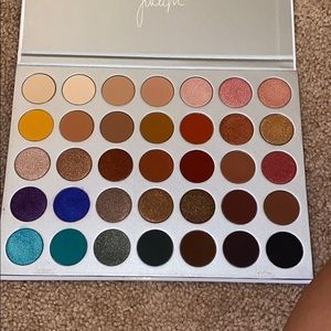 Morphe x Jaclyn Hill